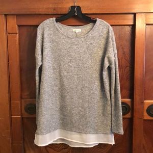 Silence + Noise gray l/s heavier weight top sz xs